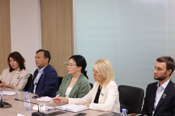 СПК Алматы встретилась с депутатами Сената Парламента РК