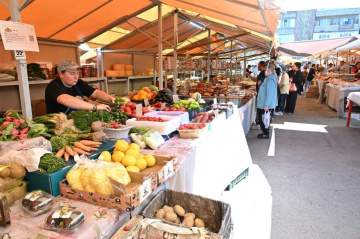 10 000 тонн сельскохозяйственной продукции реализовали на ярмарках выходного дня в Алматы