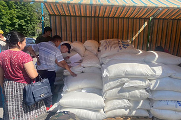 Дополнительные поставки сахара на ярмарки и в магазины «у дома» организовали в Алматы